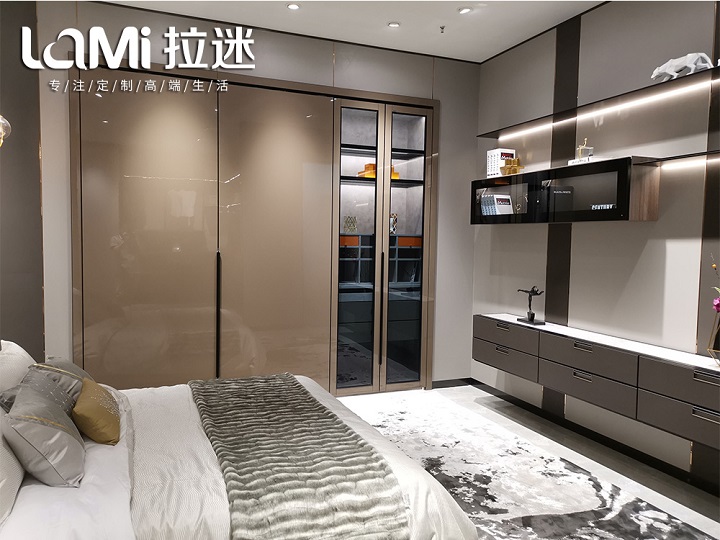 整体衣柜定制